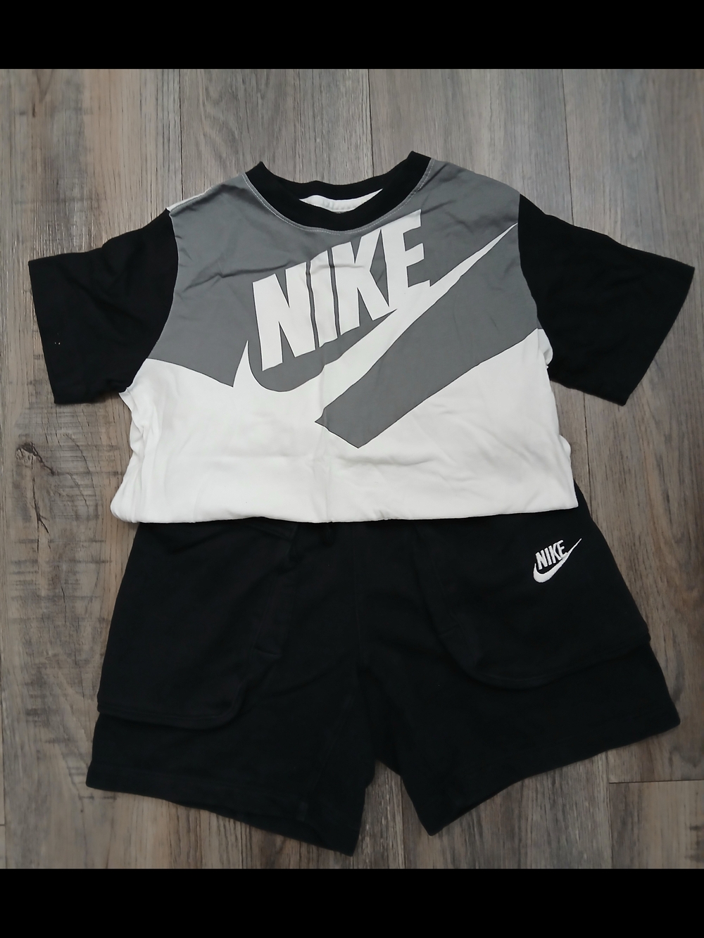 Nike Black, White & Gray Logo Short Sleeve Tee And Cargo Shorts Set
